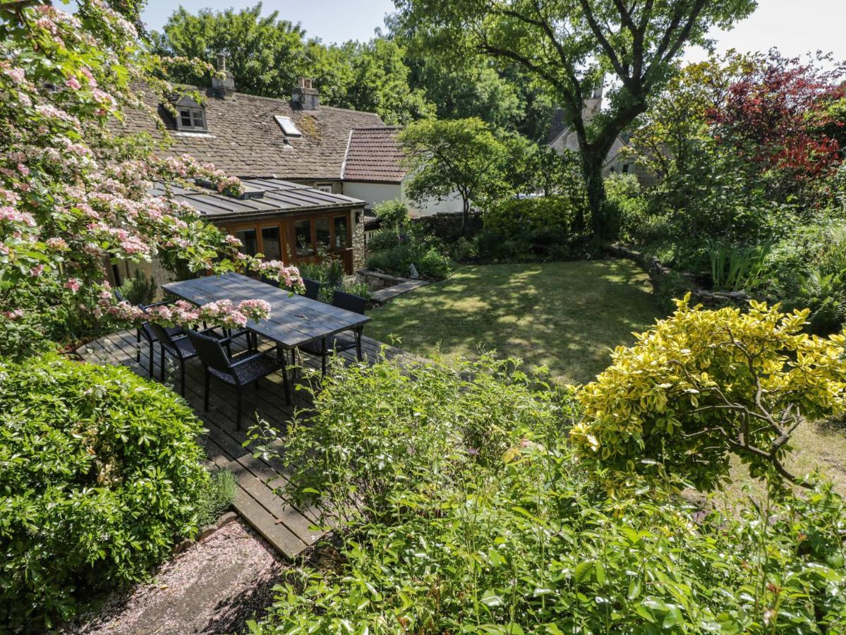 Fox Den Cottage Castle Combe Exterior photo